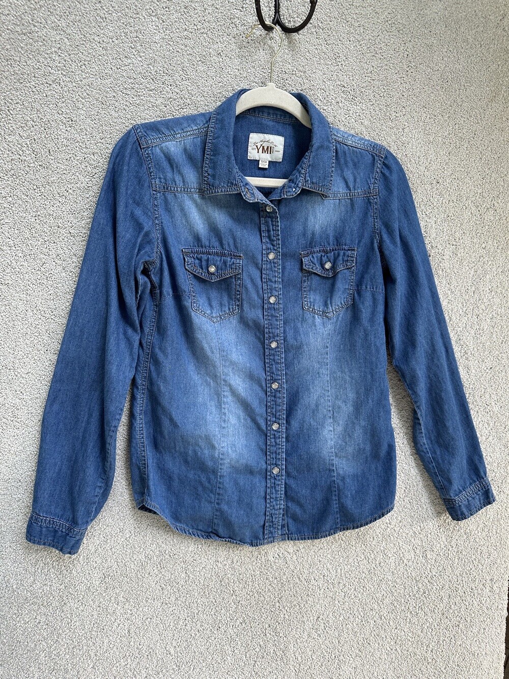 YMI Jean Jacket Womens Small Blue Pearl Snaps
